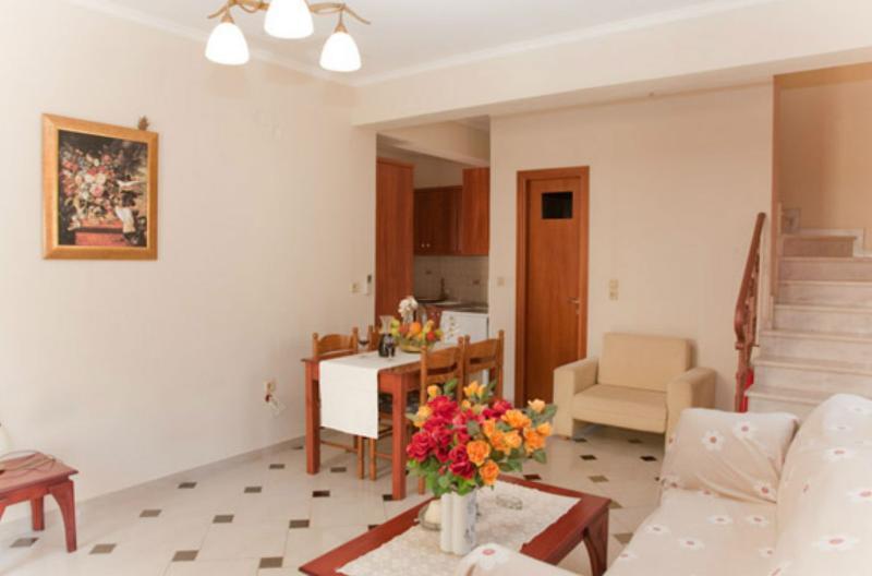 Liocharis Apartments Lourdata  Exterior foto